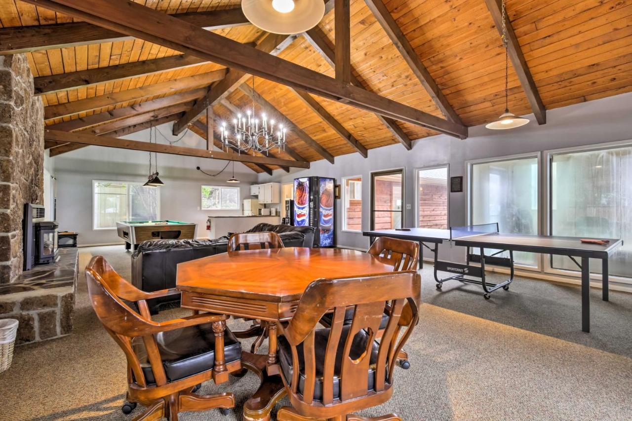 Comfortable Lincoln City Condo With Patio And Views! Екстериор снимка